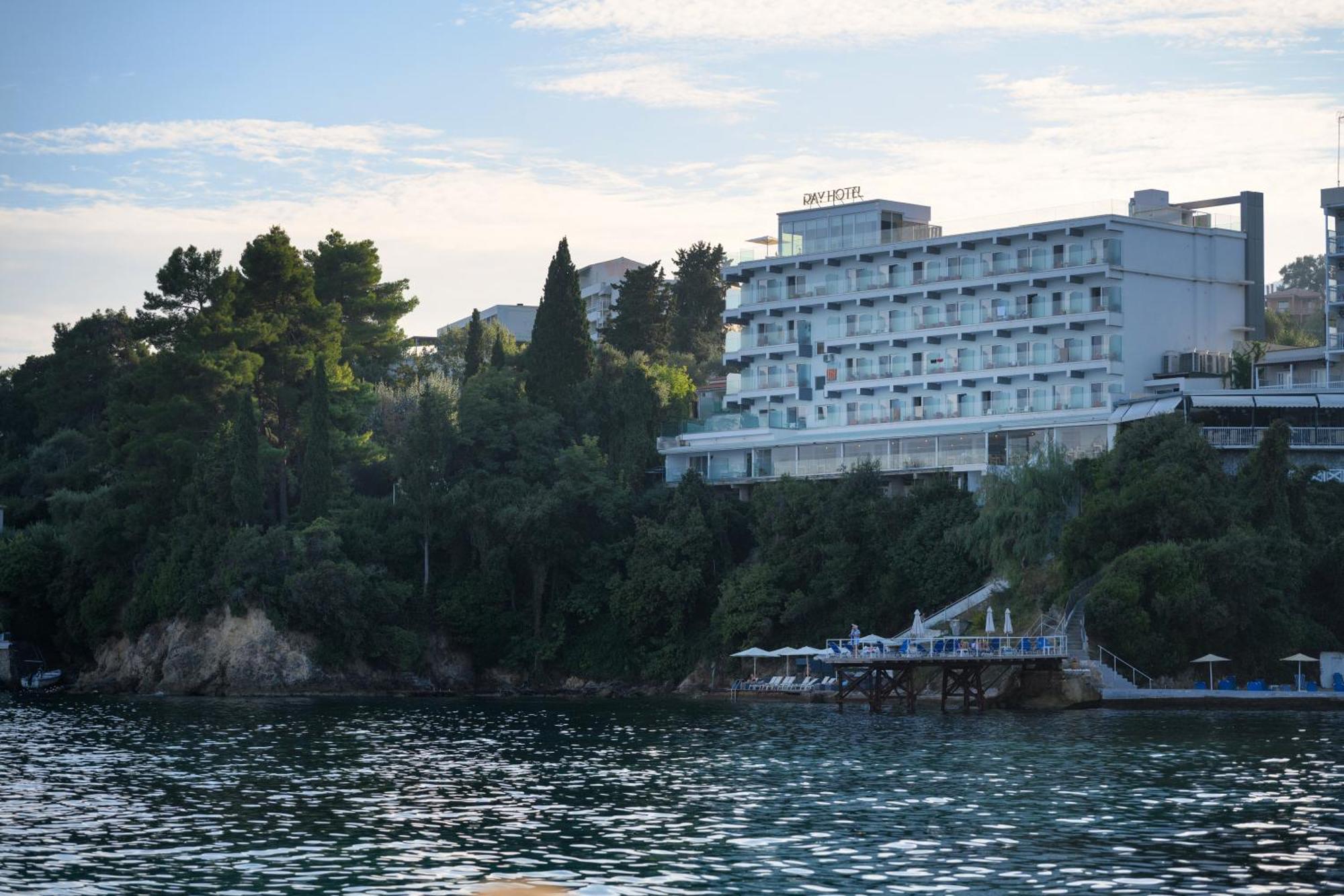 Ray Hotel Corfu Perama Exterior foto